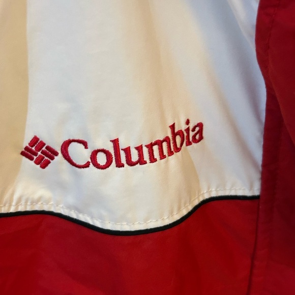 3 In 1 Columbia Red and White Hooded Jacket - Picture 3 of 16